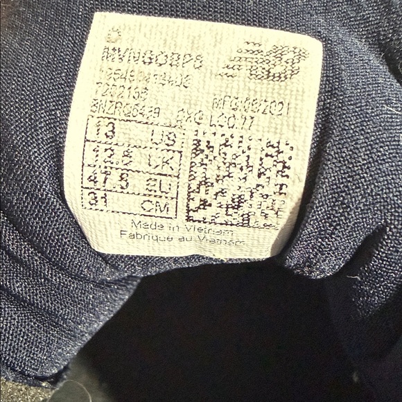 Fresh Foam X Vongo v5 - Blue with Laser Blue - Men's - Picture 6 of 6